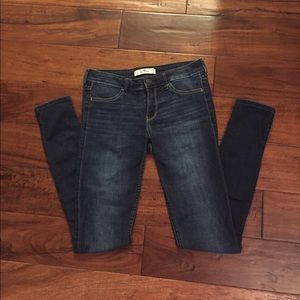 Hollister skinny jeans